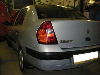 2002 Renault Symbol Photos