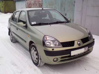 Renault symbol 2003