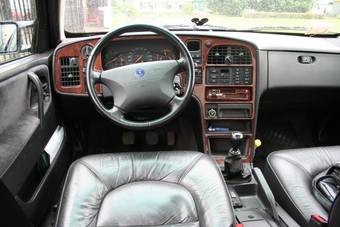 1997 Saab 9000 Pictures