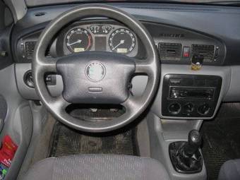 2001 Skoda Octavia Photos