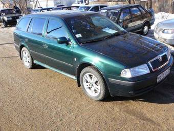 2001 Skoda Octavia Photos