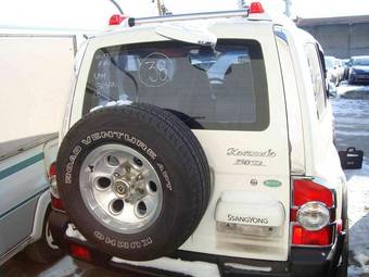 2002 SsangYong Korando Pictures