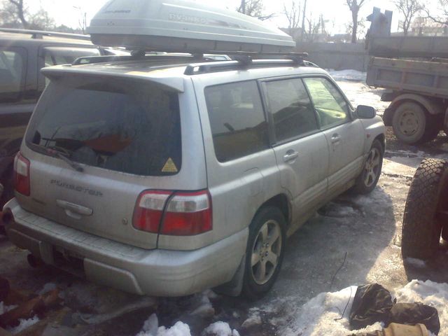 2000 Subaru Forester