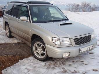 2000 Subaru Forester Pictures