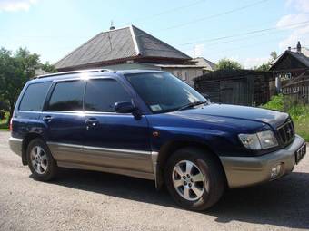 2000 Subaru Forester Pictures