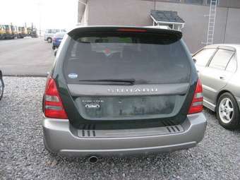 2004 Subaru Forester Images