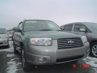 2005 Subaru Forester Pictures