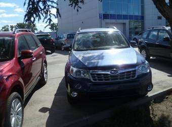 2011 Subaru Forester Photos