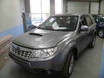 2011 Subaru Forester Pictures