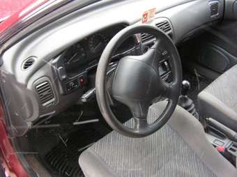 1995 Subaru Impreza Pictures
