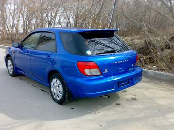 2000 Subaru Impreza Pictures