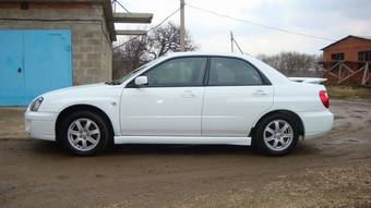 2004 Subaru Impreza Images