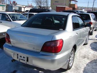 2004 Subaru Impreza Photos
