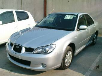 2005 Subaru Impreza Photos