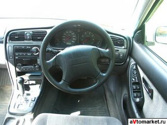 1998 Subaru Legacy Photos