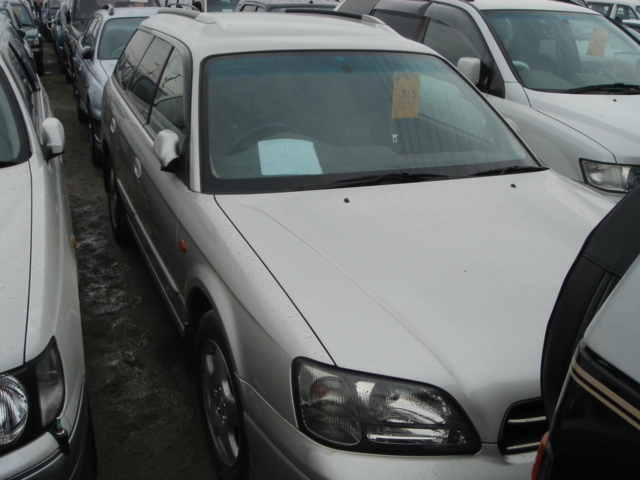 1999 Subaru Legacy Pictures