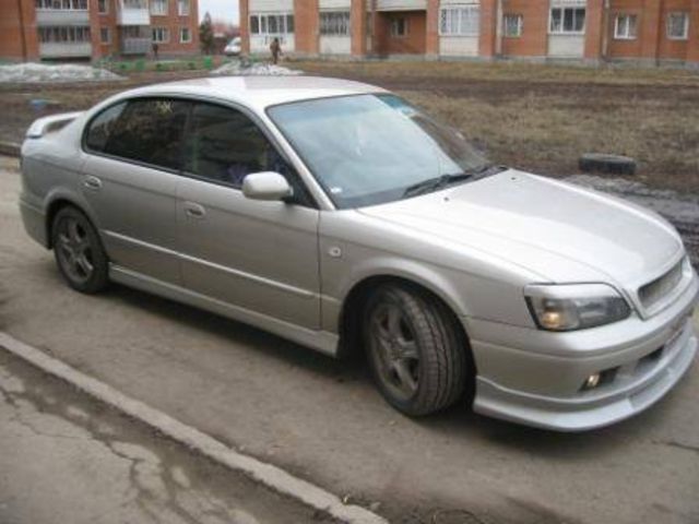 2000 Subaru Legacy B4