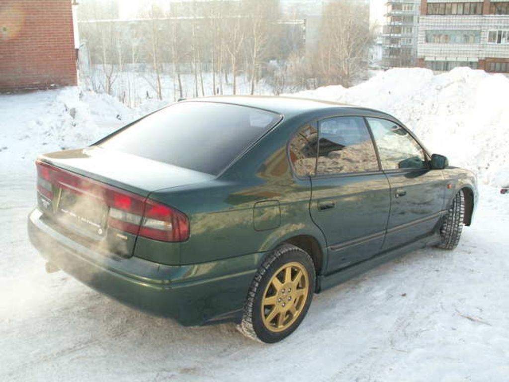 2000 Subaru Legacy B4