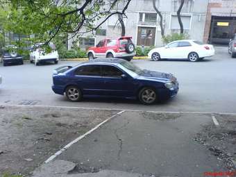 2000 Subaru Legacy B4 Pictures