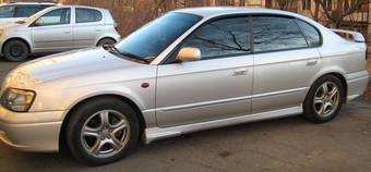 2000 Subaru Legacy B4 Photos