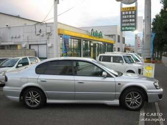 2001 Subaru Legacy B4 Photos