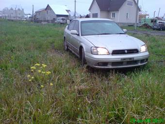 2001 Subaru Legacy B4 Pictures