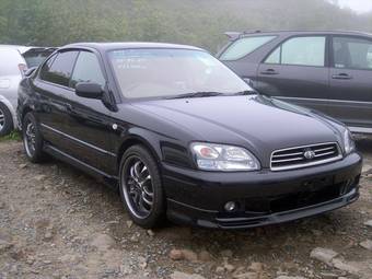 2002 Subaru Legacy B4 Pictures