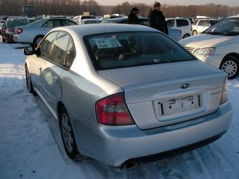 2003 Subaru Legacy B4 Pictures