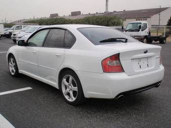 2003 Subaru Legacy B4 Pictures