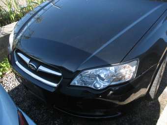 2004 Subaru Legacy B4 Pictures