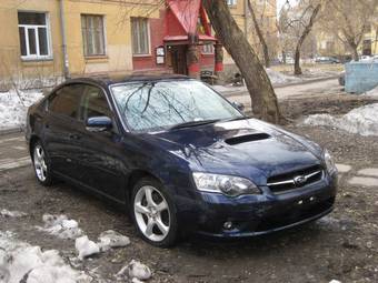 2004 Subaru Legacy B4 Photos