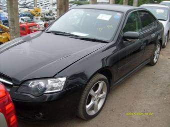 2004 Subaru Legacy B4 Pictures