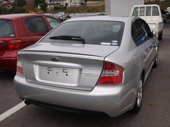 2005 Subaru Legacy B4 Photos