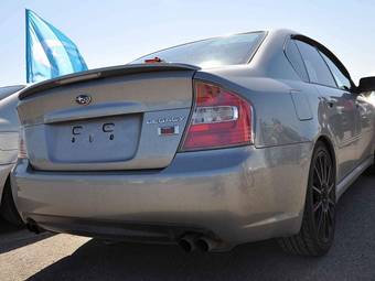 2005 Subaru Legacy B4 Photos