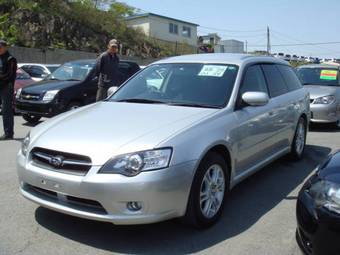 2005 Subaru Legacy Wagon Pictures