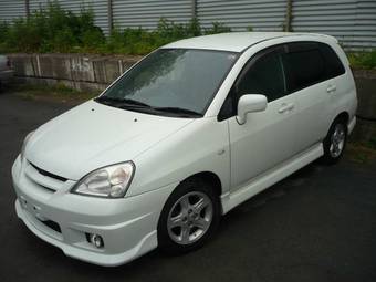 2001 Suzuki Aerio Wagon Pictures