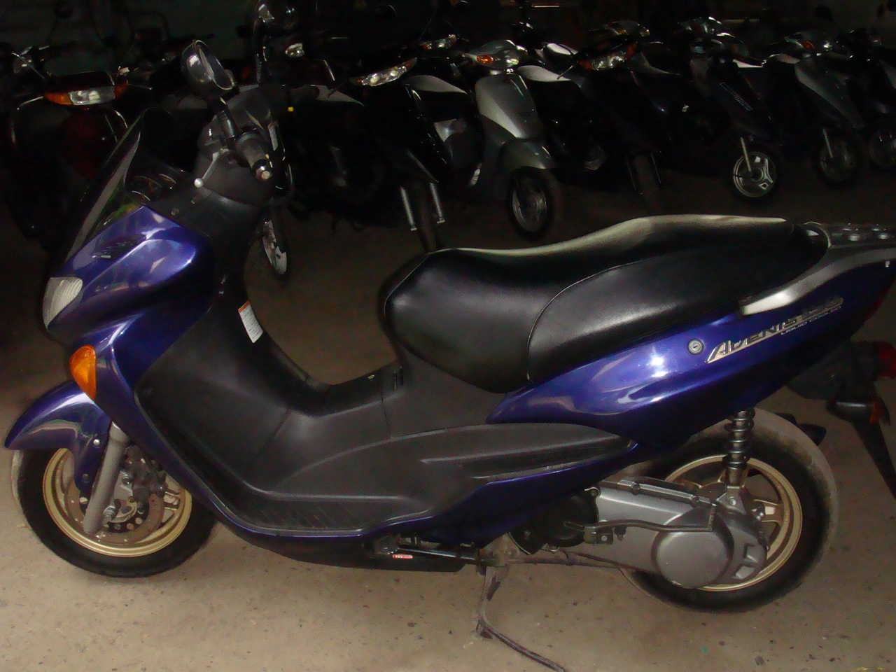 suzuki avenis 150