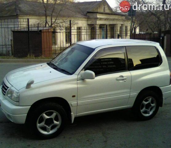 2000 Suzuki Escudo