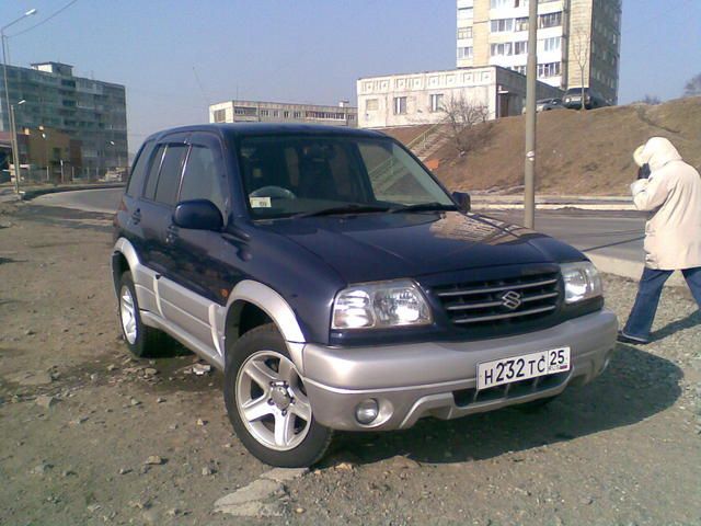 2000 Suzuki Escudo