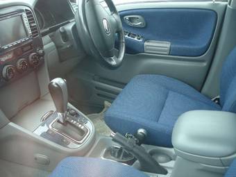 2002 Suzuki Escudo Pictures