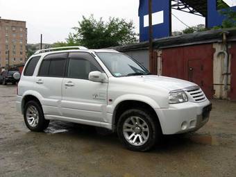 2002 Suzuki Escudo Photos