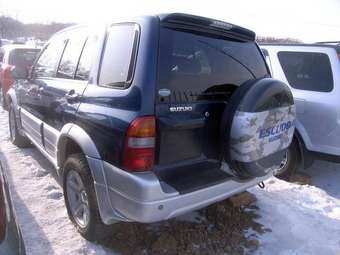 2004 Suzuki Escudo Photos