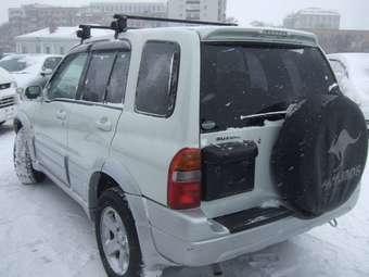 2004 Suzuki Escudo Pictures