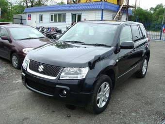 2005 Suzuki Escudo Pictures