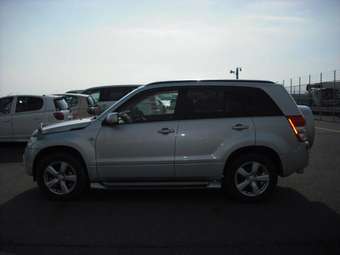 2006 Suzuki Escudo Photos