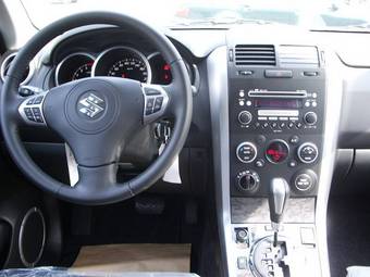 2008 Suzuki Escudo Photos