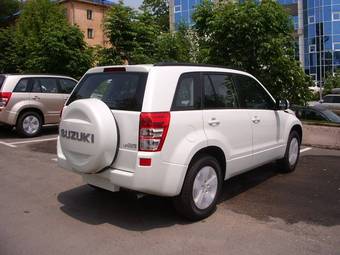 2008 Suzuki Escudo Photos