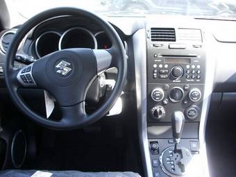 2008 Suzuki Escudo Photos