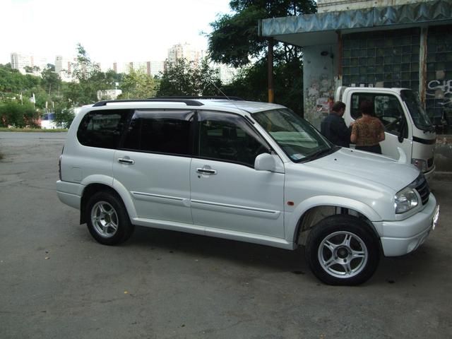 Suzuki grand escudo 2001