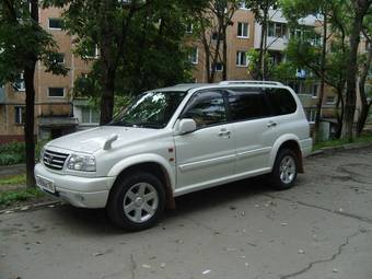 2001 Suzuki Grand Escudo Photos